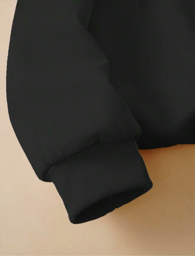 "JESUS IS KING" Pullover