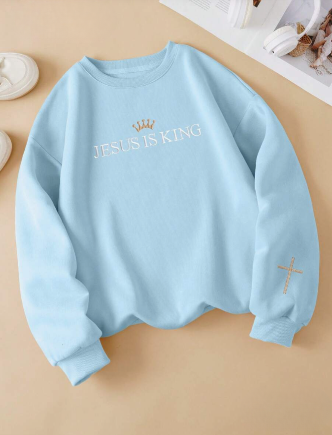 "JESUS IS KING" Pullover