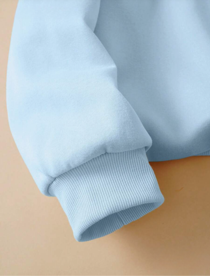 "JESUS IS KING" Pullover